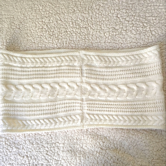 Winter White Cable Knit Infinity Scarf - Picture 6 of 10